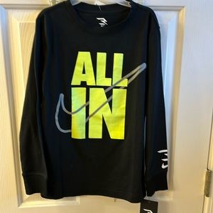 ⭐️ NWT boys long sleeve T-shirt- 3 Brand